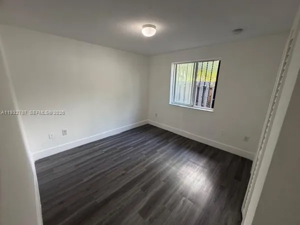 $2,960 | 580 Northwest 58th Street, Unit 580, Miami, FL 33127