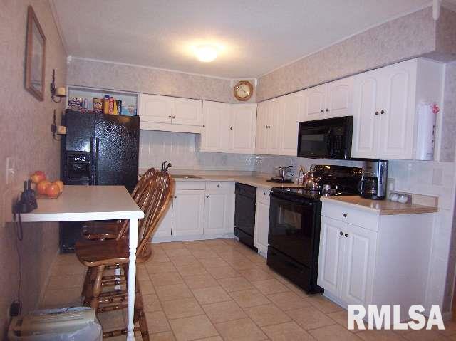 7174 Wolf Road Colona, IL 61241 - Photo 3 of 9 Gallery Image 3