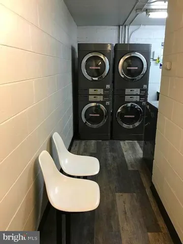 $1,700 | 319 Playa Del Sol Cooper Landing Road, Cherry Hill, NJ 08002