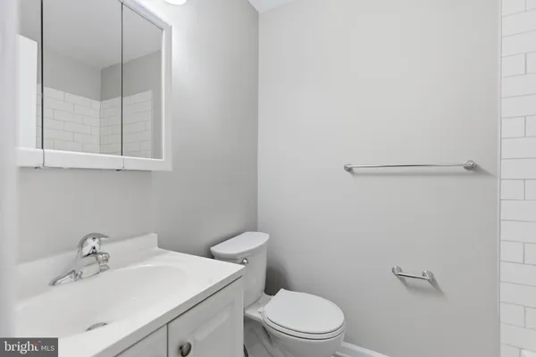 $1,895 | 19 A Heritage Court, Annapolis, MD 21403