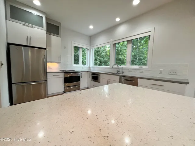 $2,700 | 103 South 29th Street, Wilmington, NC 28403