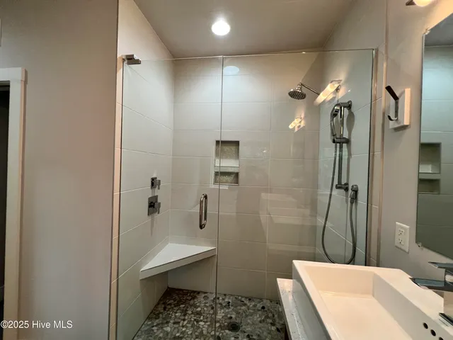 $2,700 | 103 South 29th Street, Wilmington, NC 28403