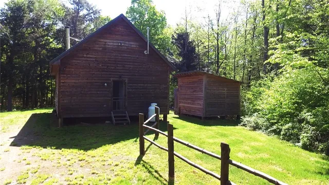 $159,900 | 207 Cherry Lane, German, NY 13040