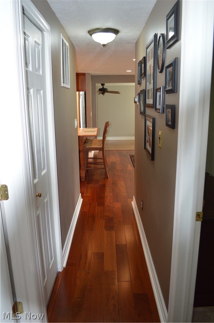 9970 Bell Road Newbury, OH 44065 - Photo 25 of 32 Gallery Image 25