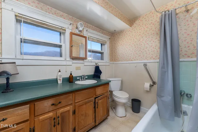 $289,000 | 317 Gay Street, Erwin, TN 37650