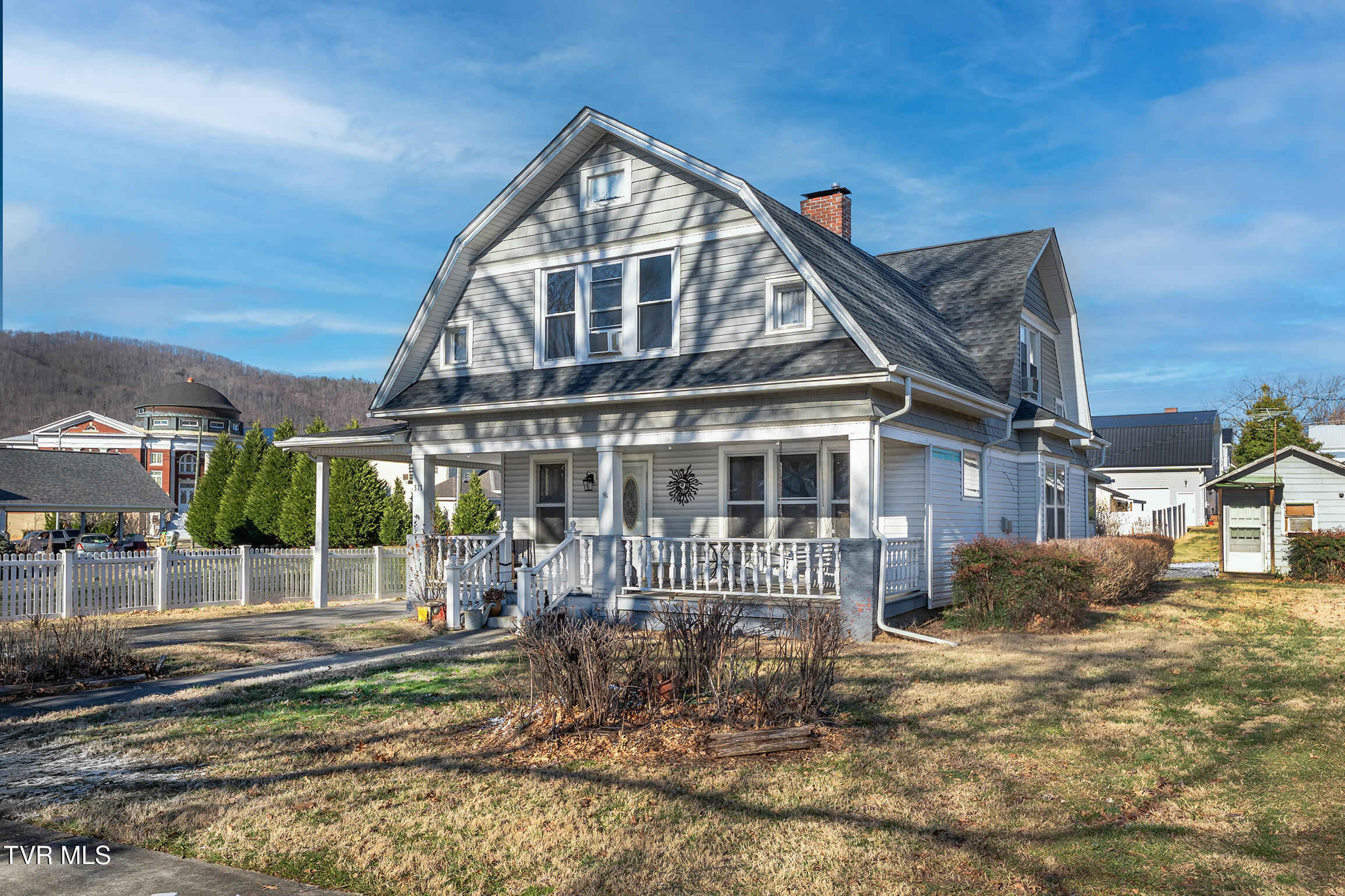 317 Gay Street Erwin, TN 37650 - Photo 27 of 31 317 Gay St1