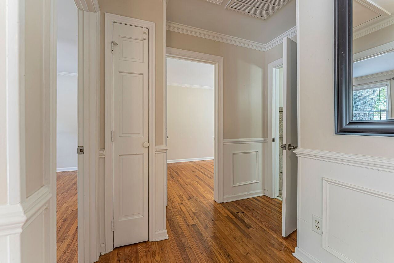 2302 Bernard Street, Unit 2302 Raleigh, NC 27608 - Photo 11 of 26 Photo 11