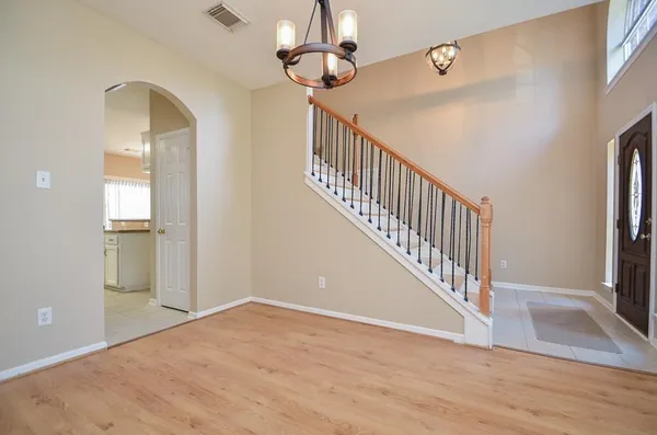 $2,400 | 1118 Cambrian Park Court, Sugar Land, TX 77479