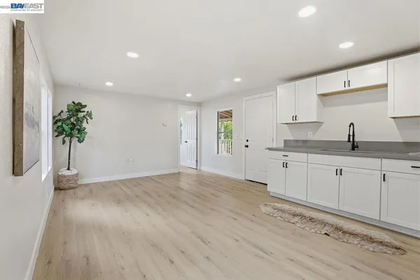 $169,888 | 828 Olivina Avenue, Livermore, CA 94551