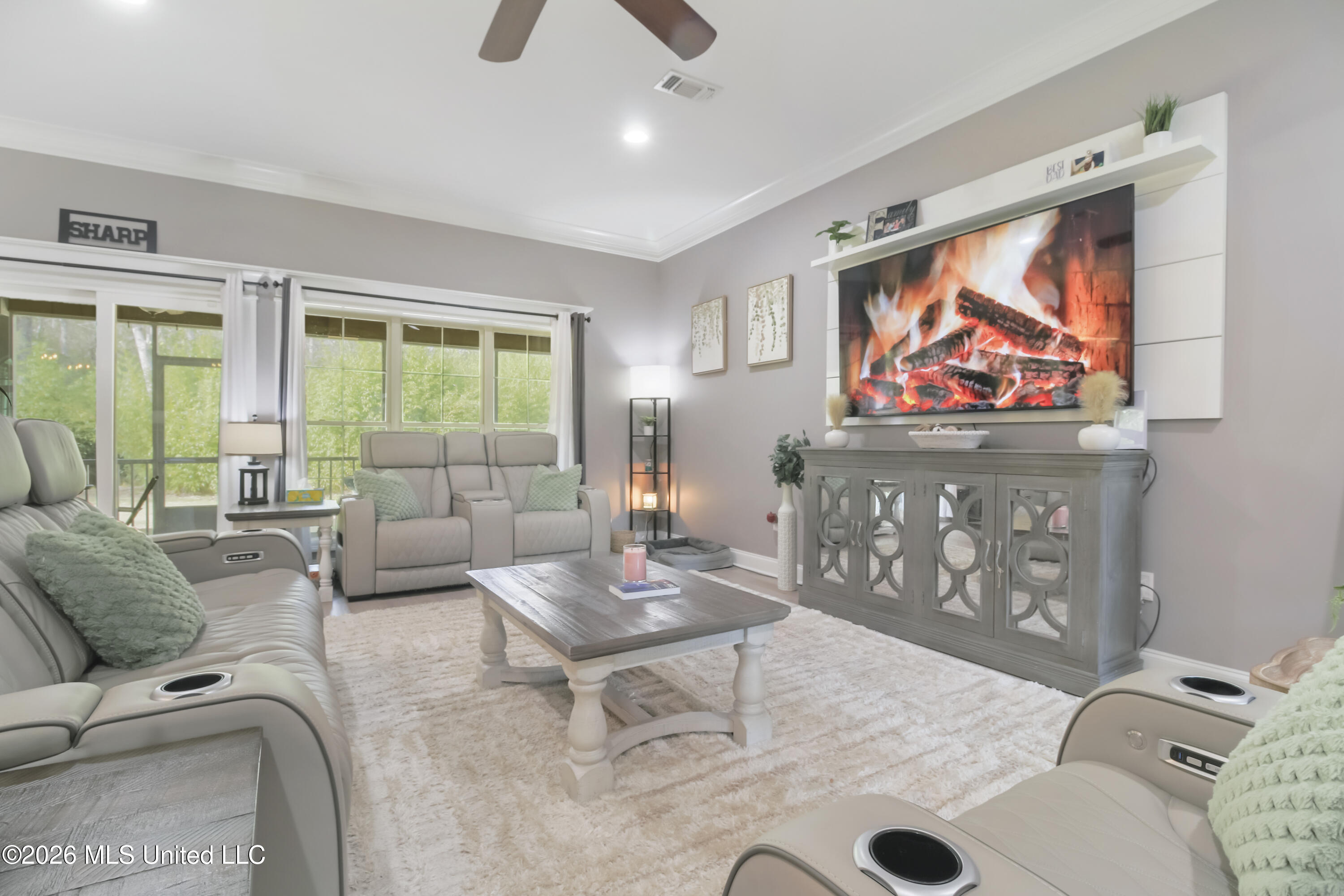 15548 Dobson Road D'Iberville, MS 39540 - Photo 12 of 55 Living Room