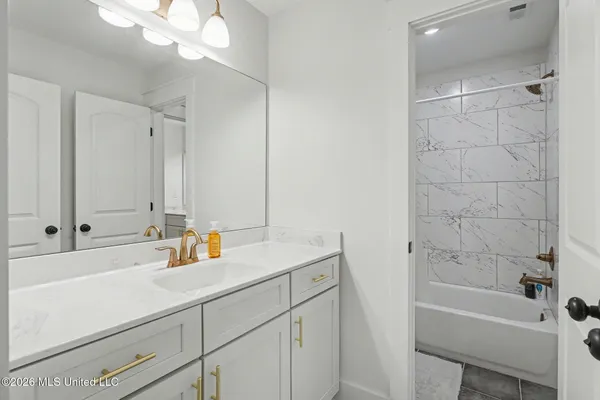 $578,900 | 664 Craft Road South, Hernando, MS 38632