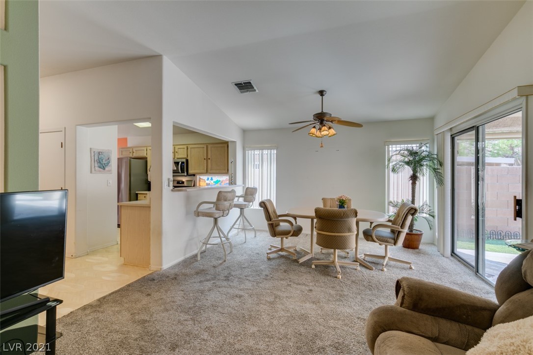 483 Edgefield Ridge Place Henderson, NV 89012 - Photo 11 of 38 Gallery Image 11