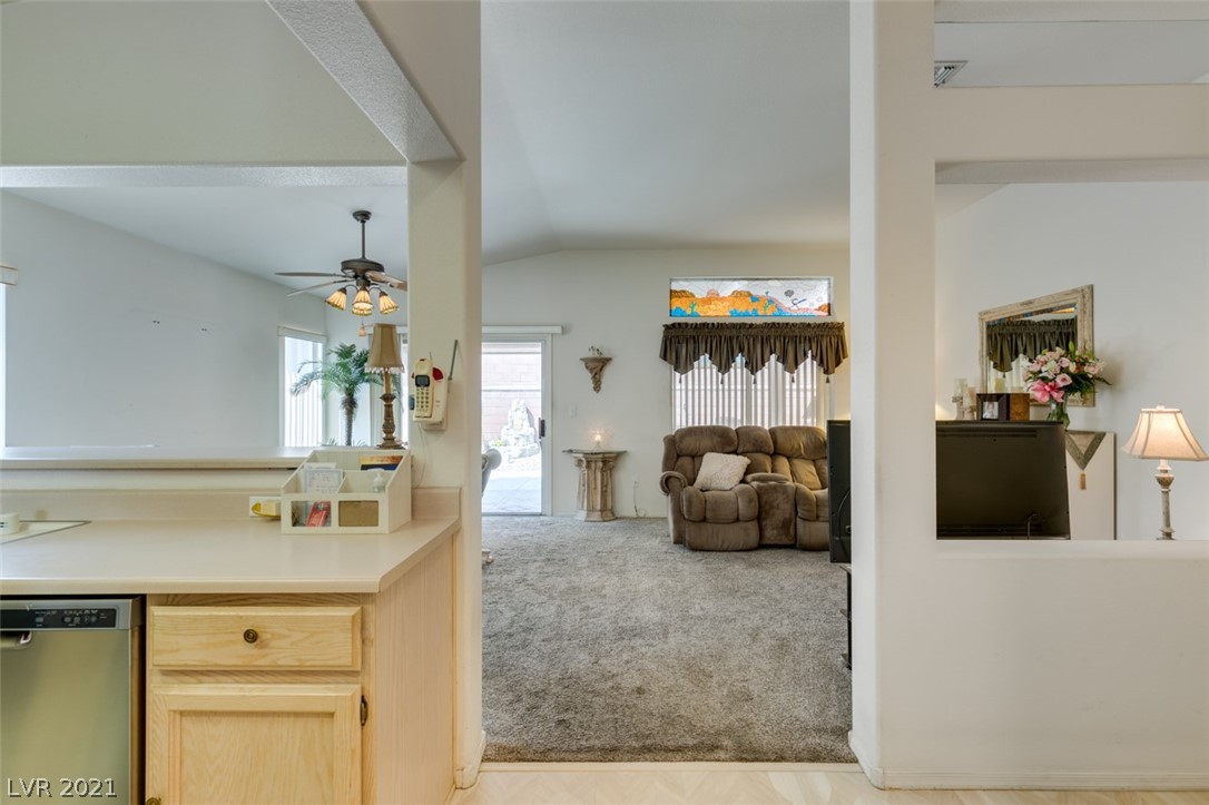 483 Edgefield Ridge Place Henderson, NV 89012 - Photo 2 of 38 Gallery Image 2