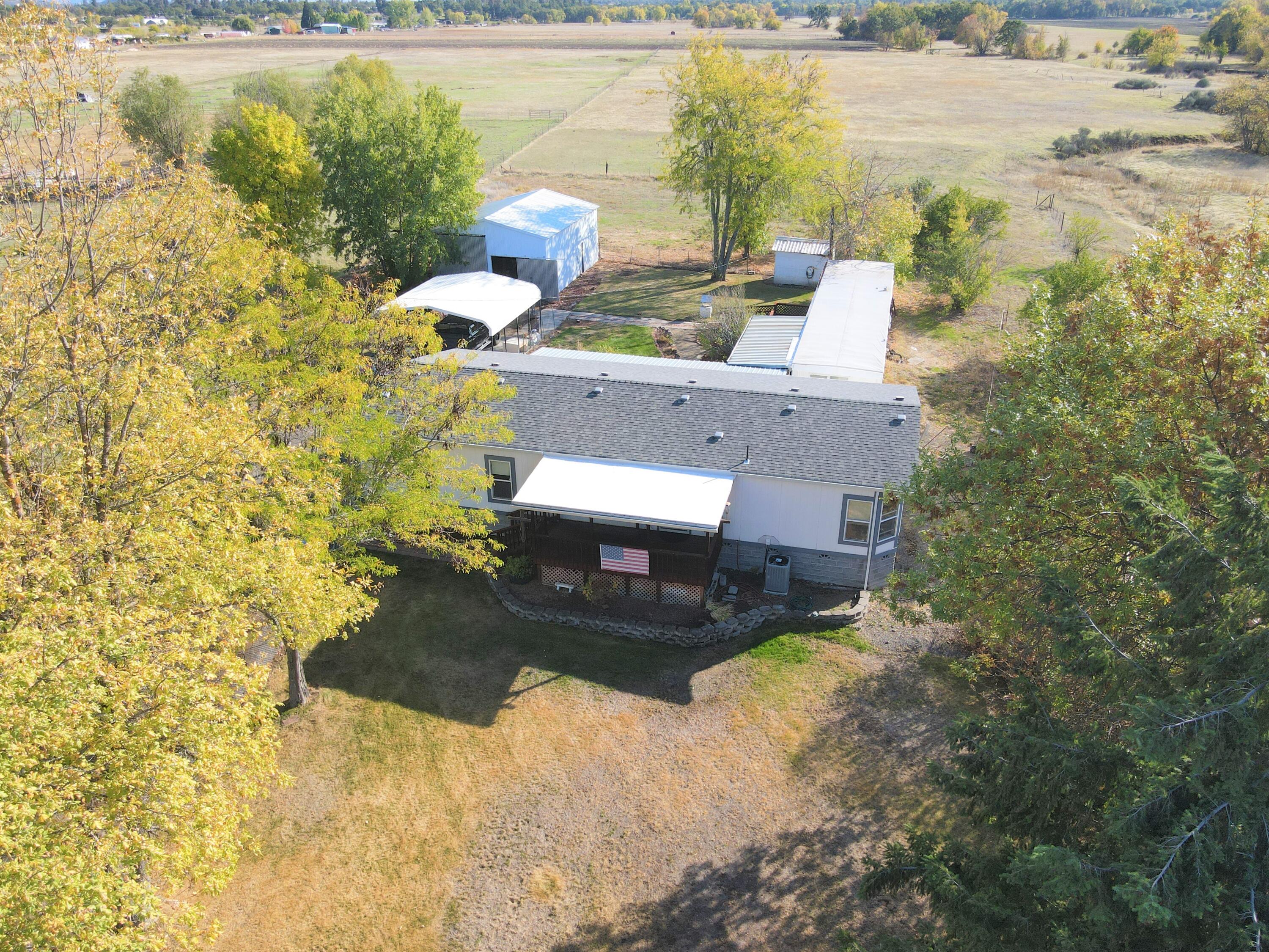 4035 Dodge Road White City, OR 97503 - Photo 2 of 35 Photo Oct 07, 4 03 39 PM