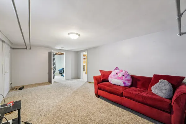$329,900 | 240 South Meridian Street, Belle Plaine, MN 56011