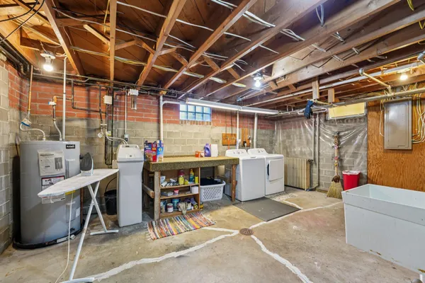 $329,900 | 240 South Meridian Street, Belle Plaine, MN 56011