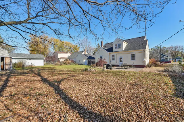 $341,900 | 240 South Meridian Street, Belle Plaine, MN 56011