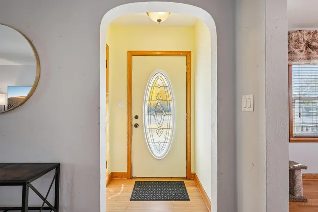 $341,900 | 240 South Meridian Street, Belle Plaine, MN 56011