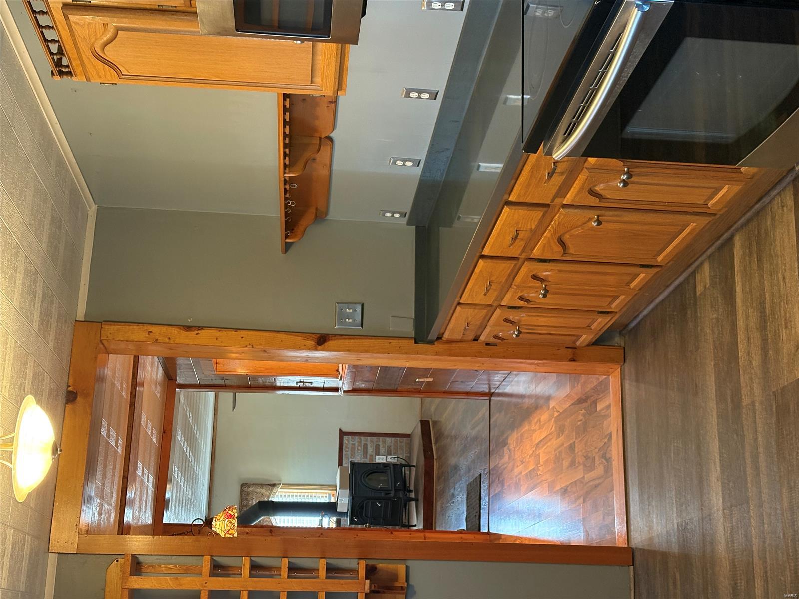 113 Paradise Lane Mitchell, IL 62040 - Photo 6 of 23