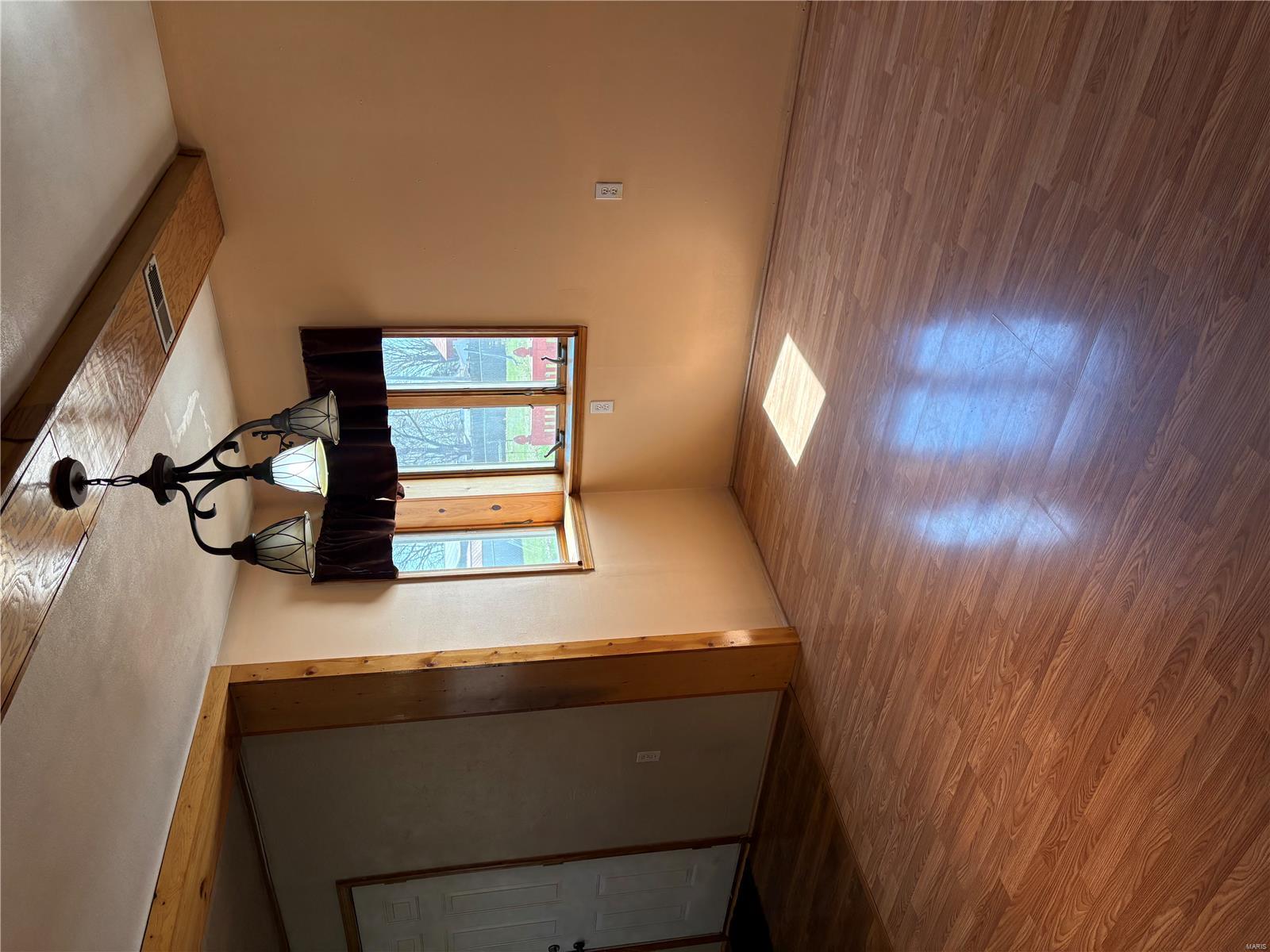 113 Paradise Lane Mitchell, IL 62040 - Photo 10 of 23