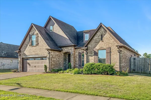 $369,900 | 10477 3 Wishes Drive, Olive Branch, MS 38654