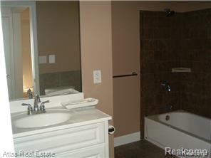 9353 Gale Road Goodrich, MI 48438 - Photo 5 of 10 bathroom.jpg