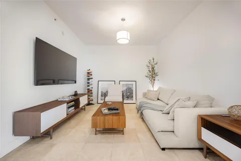 $599,000 | 14951 Royal Oaks Lane, Unit 1109, North Miami, FL 33181