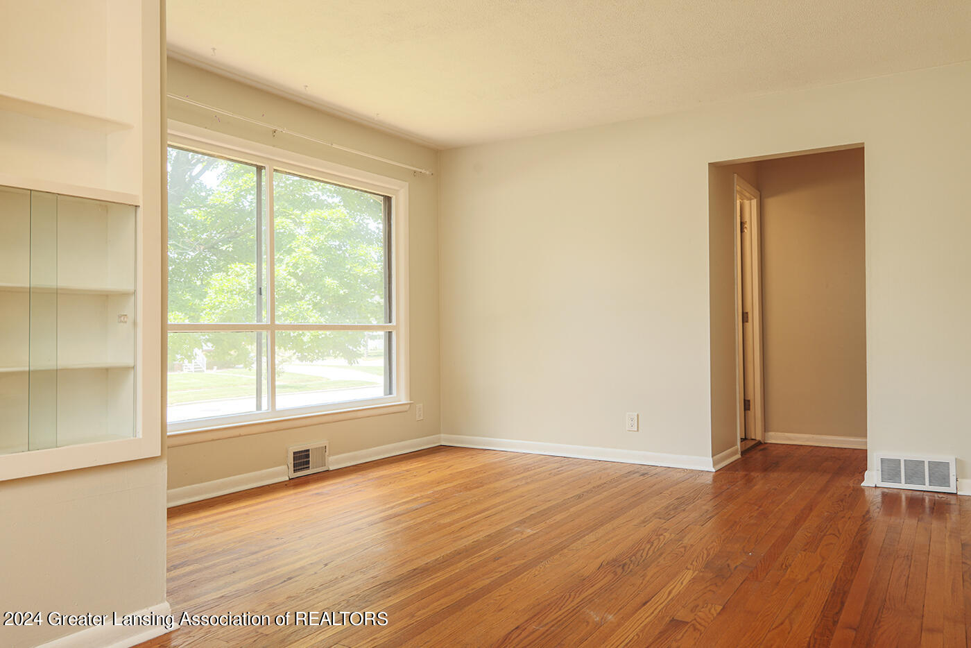 1218 Gould Road Lansing, MI 48917 - Photo 7 of 40 _DPH4717