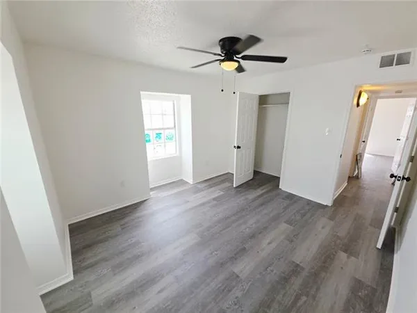 $1,200 | 1132 Crape Myrtle Lane, Harvey, LA 70058