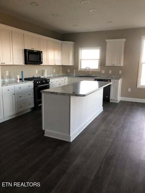 7445 Lakeshore Drive Rutledge, TN 37861 - Photo 3 of 25 ls24