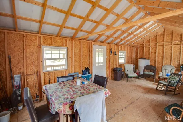 $429,000 | 13180 Meadow Lane, Bunker Hill, IL 62014