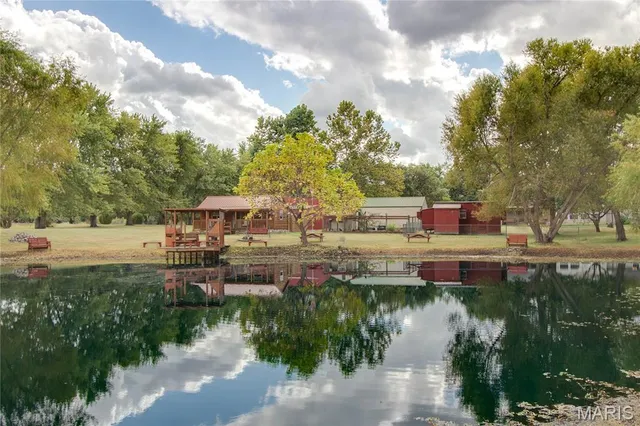 $429,000 | 13180 Meadow Lane, Bunker Hill, IL 62014