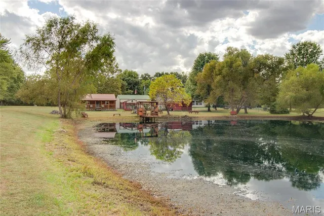 $429,000 | 13180 Meadow Lane, Bunker Hill, IL 62014