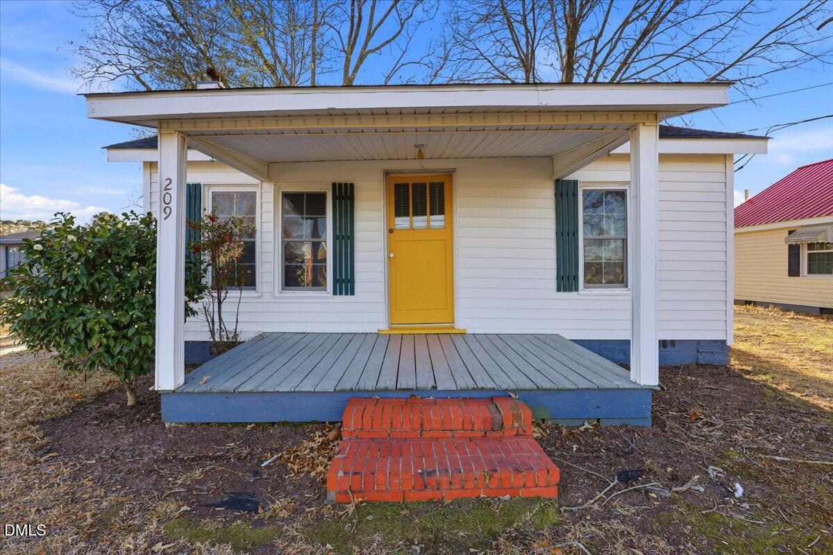 209 Price Street Pine Level, NC 27568 - Photo 2 of 23 05-209 Price St-5