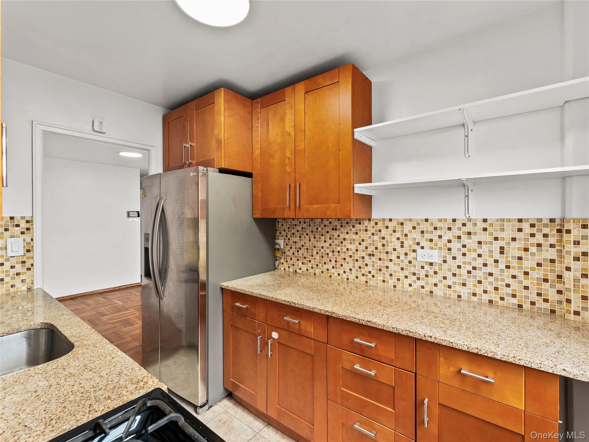 21-66 33rd Road, Unit 11B Queens, NY 11106 - Photo 9 of 20