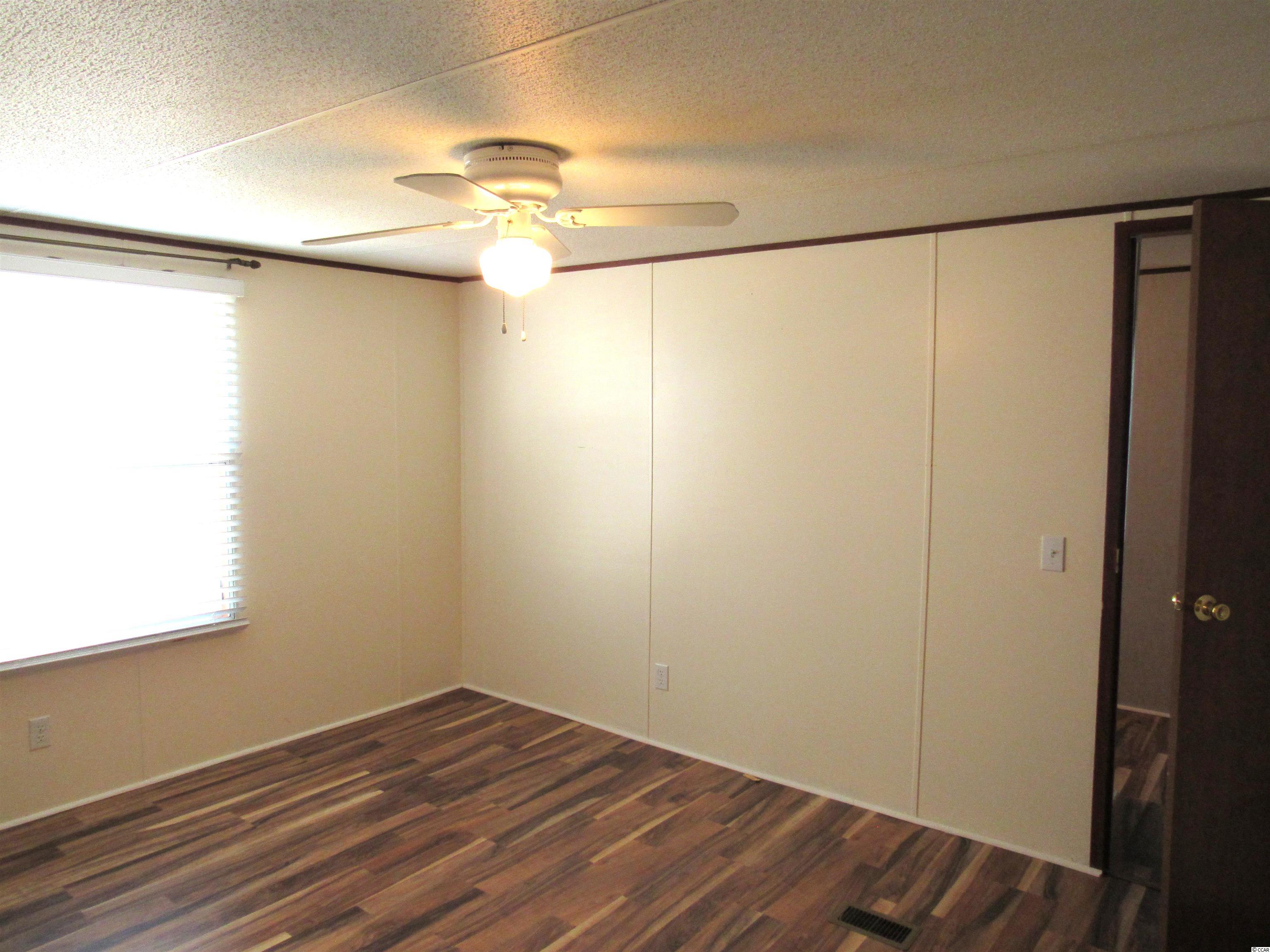 536 Key Largo Avenue Murrells Inlet, SC 29576 - Photo 15 of 28