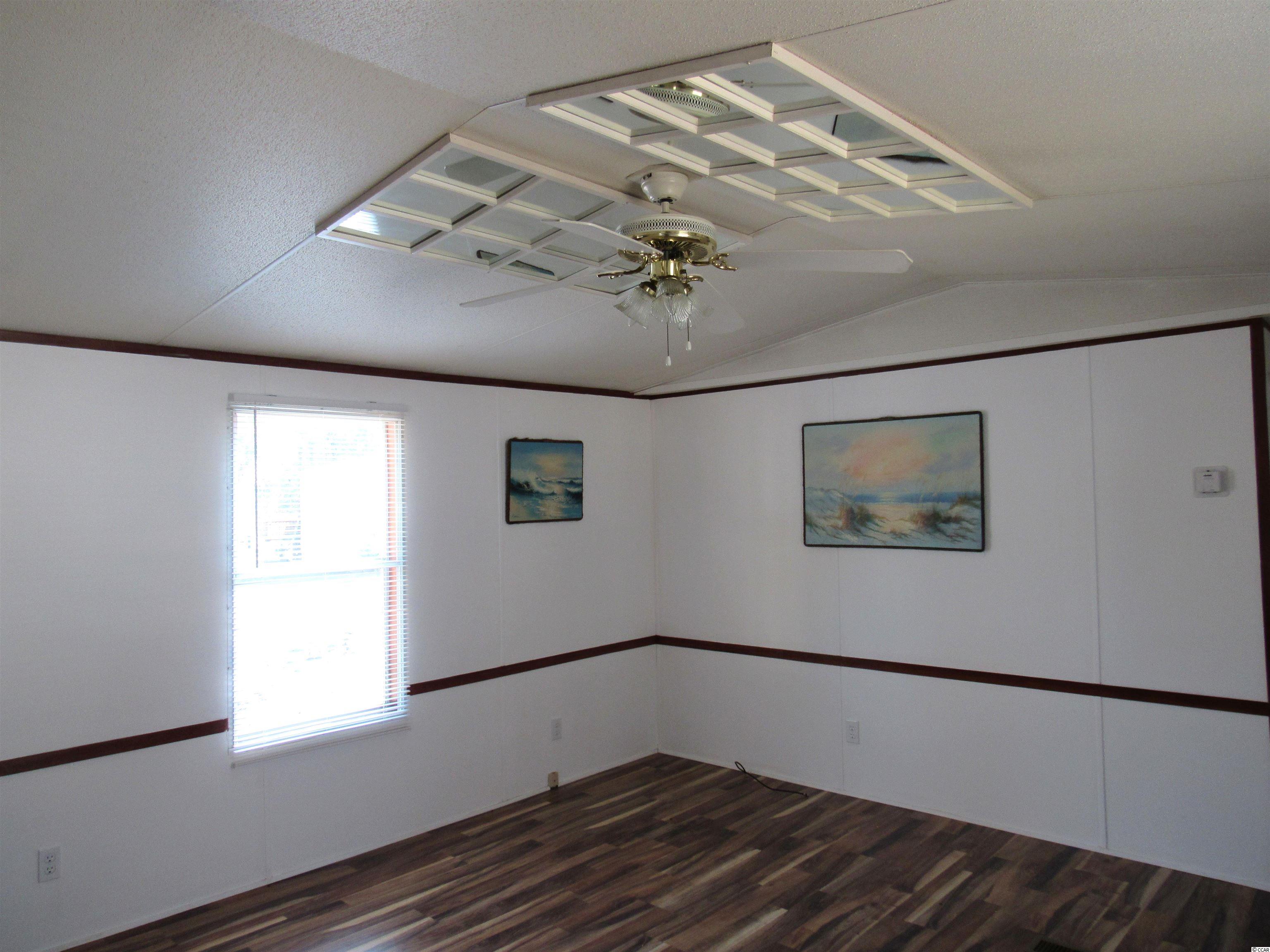 536 Key Largo Avenue Murrells Inlet, SC 29576 - Photo 6 of 28