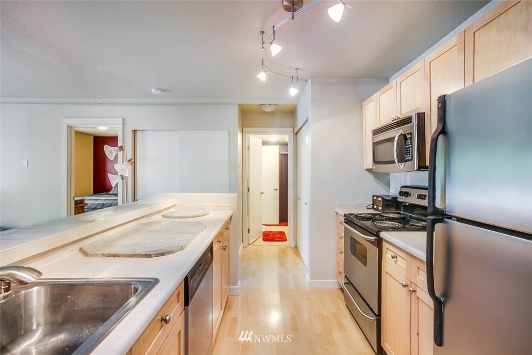 9805 Avondale Road Northeast, Unit Q147 Redmond, WA 98052 - Photo 12 of 25 Gallery Image 12