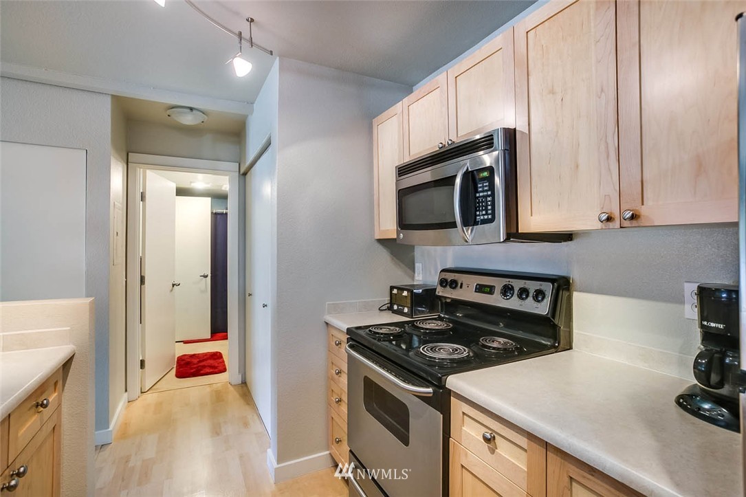 9805 Avondale Road Northeast, Unit Q147 Redmond, WA 98052 - Photo 14 of 25 Gallery Image 14
