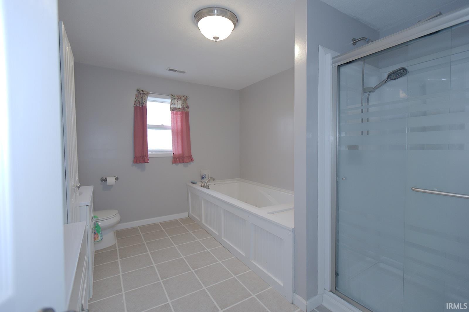 447 Hannah Street Huntington, IN 46750 - Photo 31 of 46