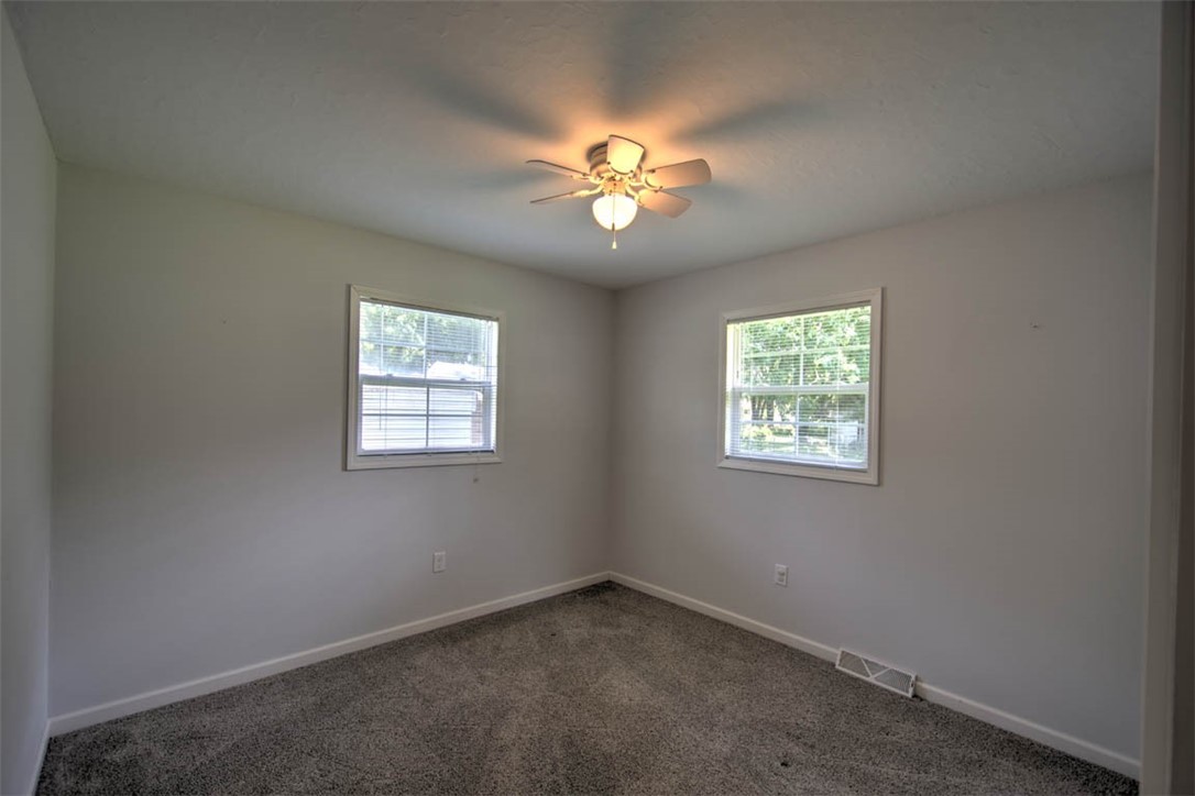 2609 French Drive Decatur, IL 62521 - Photo 22 of 33