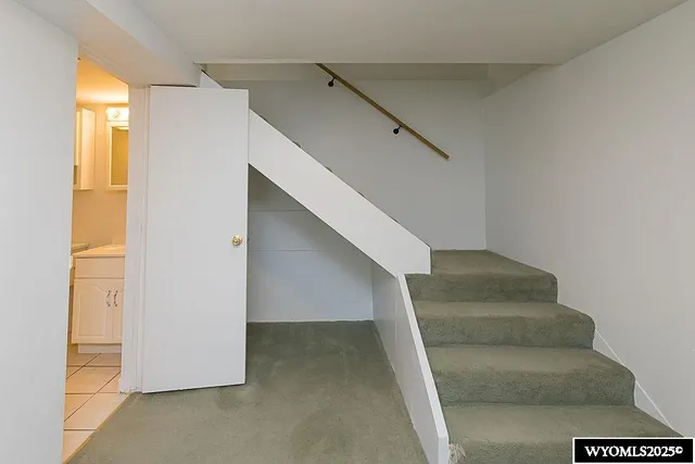 $230,000 | 34 South 6th W Street, Green River, WY 82935