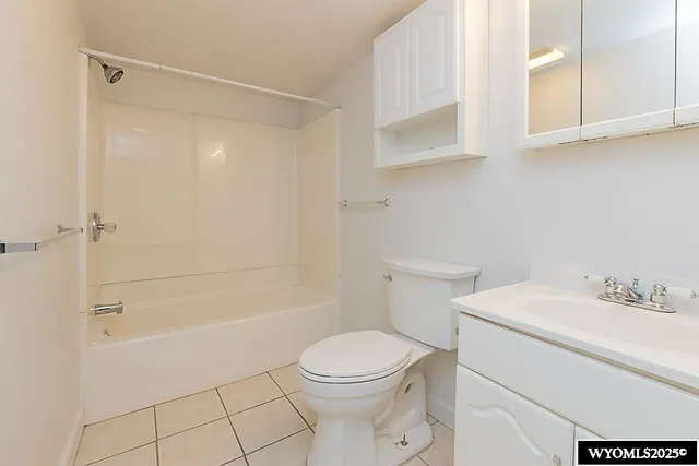 $230,000 | 34 South 6th W Street, Green River, WY 82935