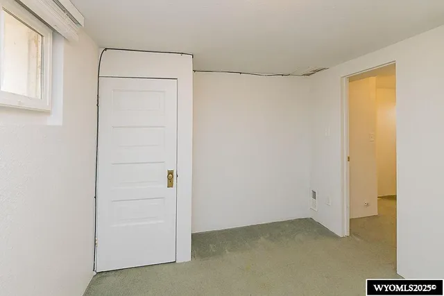 $230,000 | 34 South 6th W Street, Green River, WY 82935