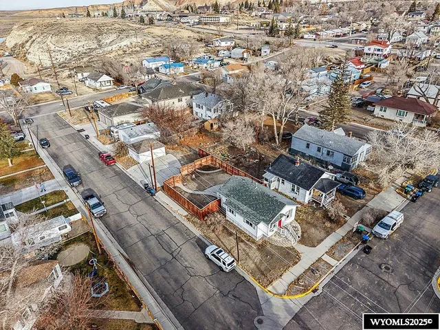 $230,000 | 34 South 6th W Street, Green River, WY 82935