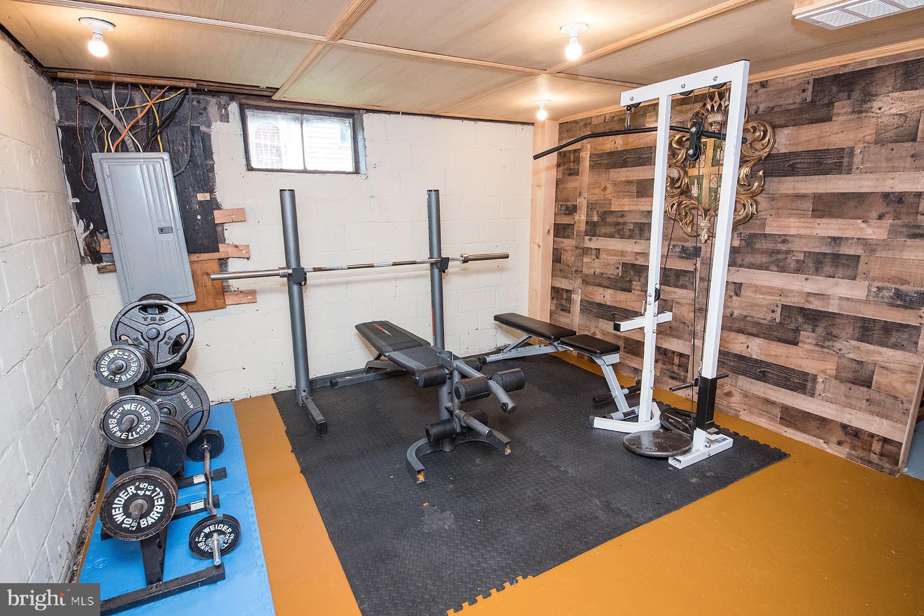 546 Maple Avenue Ewing, NJ 08618 - Photo 19 of 37 Basement gym #2