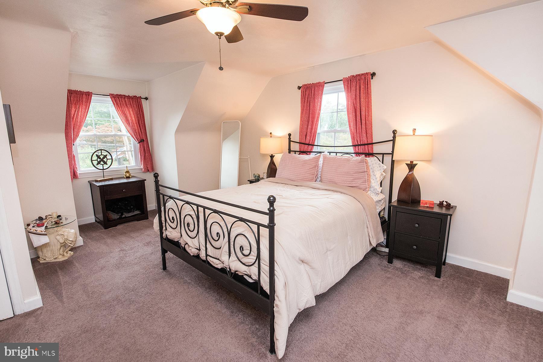 546 Maple Avenue Ewing, NJ 08618 - Photo 23 of 37 Bedroom #4, 2nd floor