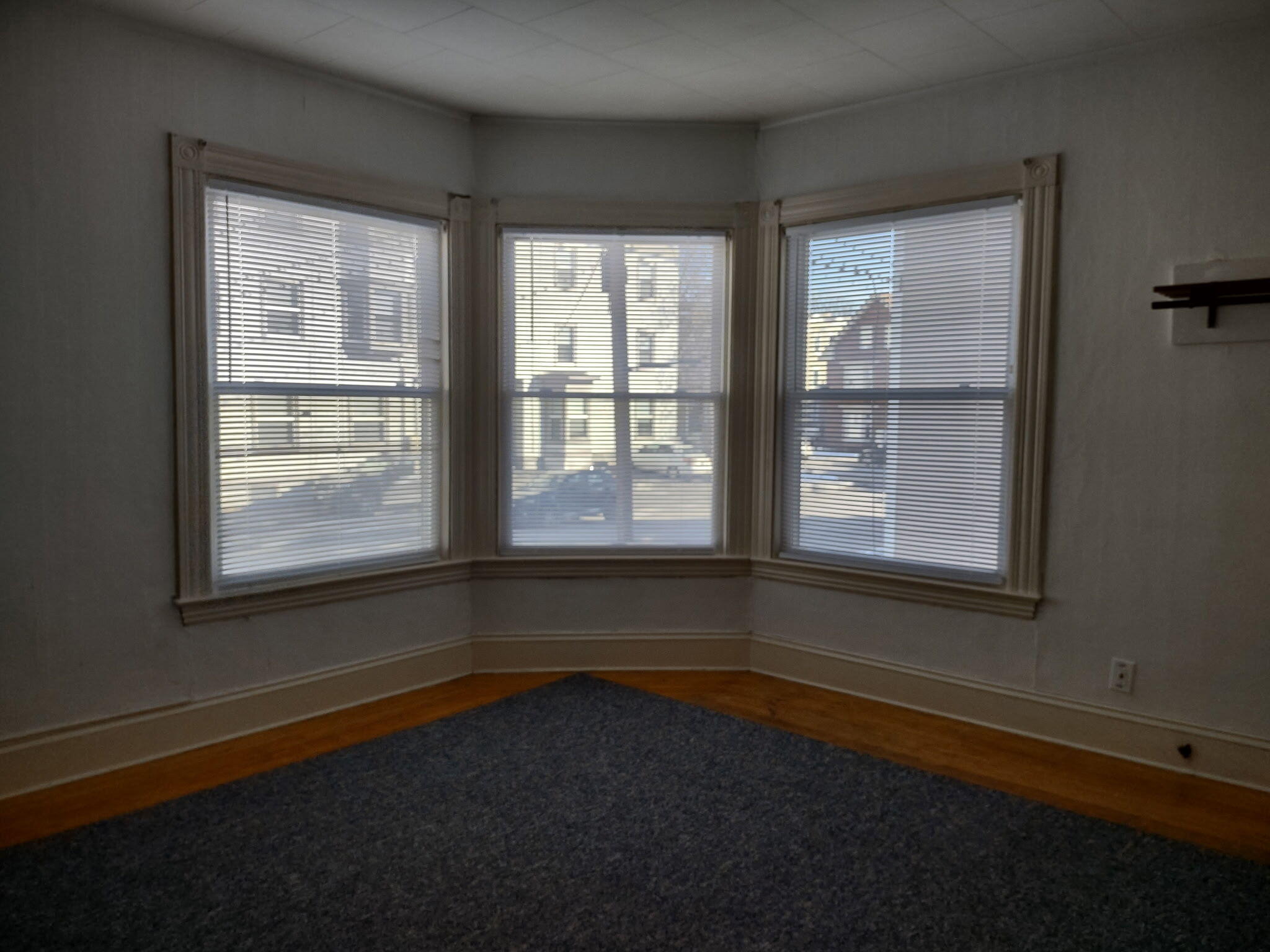 55 Howard Street Lewiston, ME 04240 - Photo 7 of 10 IMG_20251008_090028