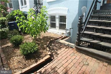 1304 G Street Northeast Washington, DC 20002 - Photo 14 of 14 Exterior (Rear)