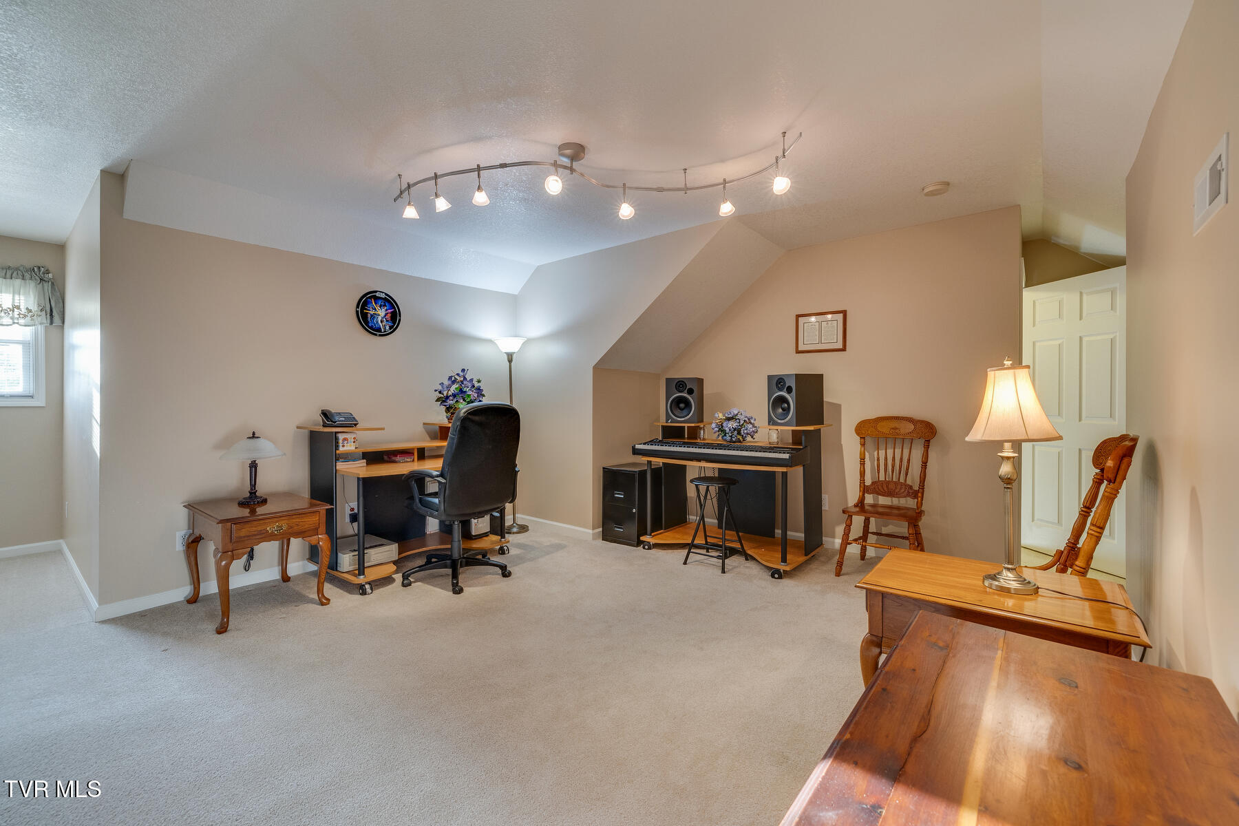 463 Pine Ridge Drive Afton, TN 37616 - Photo 25 of 43 024